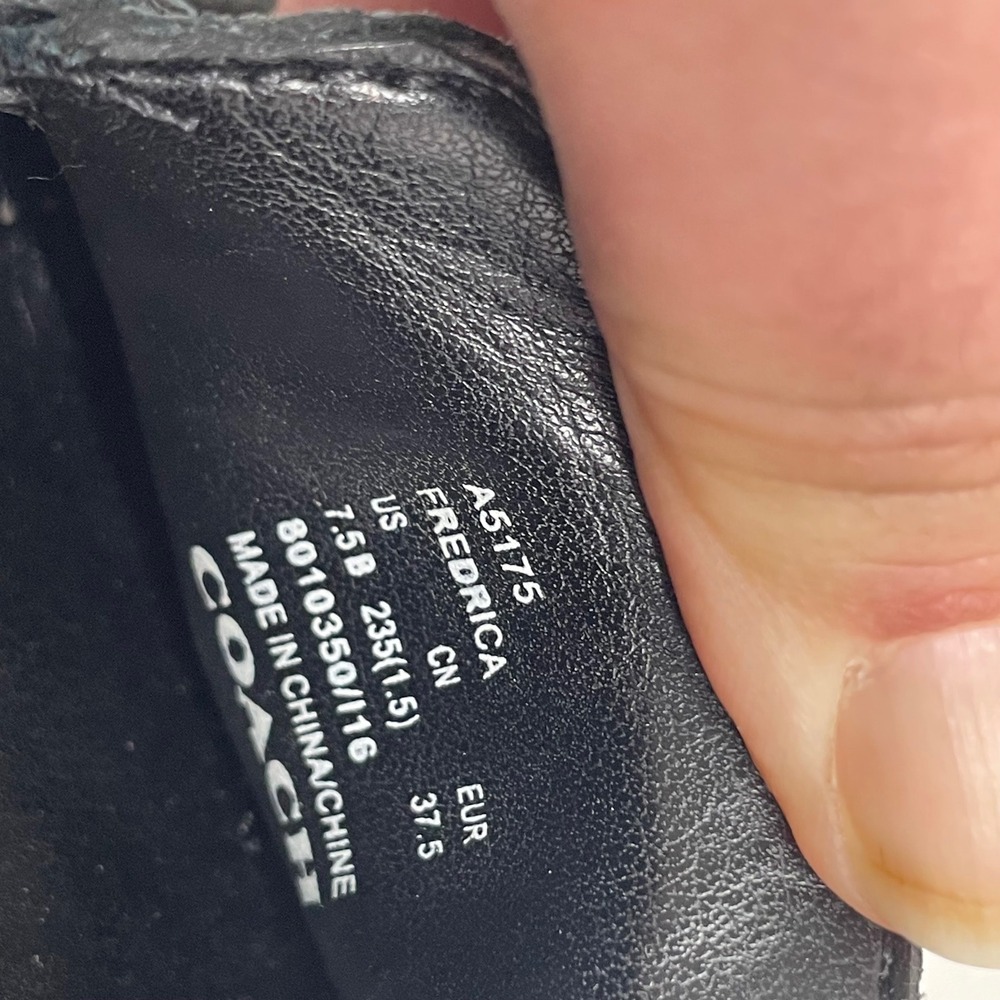 Coach Fredrica Black Pebbled Leather Driving Loafers Silver Logo Preppy 7.5 B - Picture 10 of 10